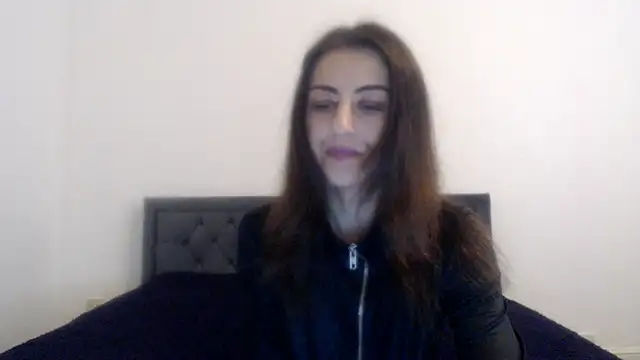 Stella John online show from 03-18-25, 06:36