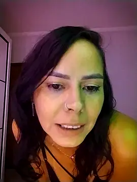 mellzinhacasada online show from 03-08-26, 08:07