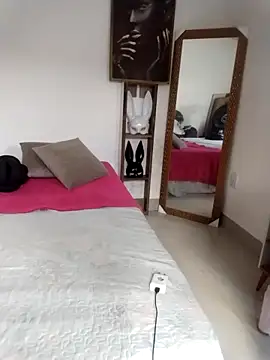 mellzinhacasada online show from 04-20-26, 08:21