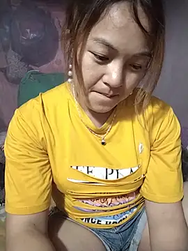 Snapshot of Lucky_cutee chatting on 05-30-26, 11:51 Lucky cutee online show from 05-30-26, 11:51