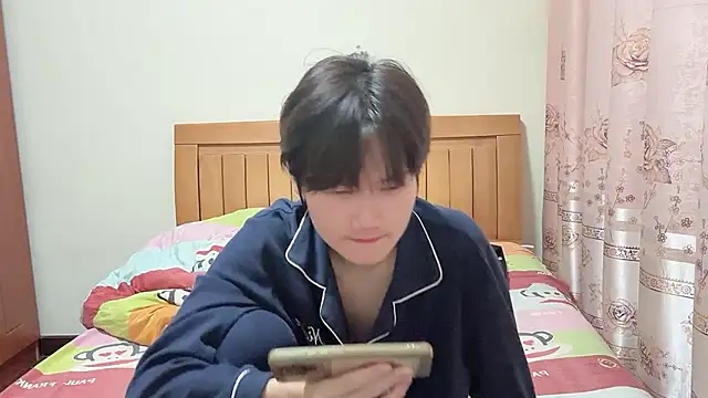 Snapshot of junnan001 chatting on 01-07-26, 10:51 junnan001 online show from 01-07-26, 10:51