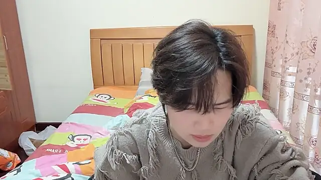 Snapshot of junnan001 chatting on 02-06-26, 02:31 junnan001 online show from 02-06-26, 02:31