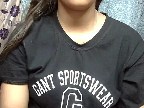 cute Dirty Diva online show from 06-21-26, 02:41