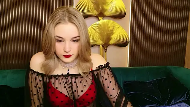 Snapshot of Molly_Voss chatting on 01-31-26, 08:29 Molly Voss online show from 01-31-26, 08:29