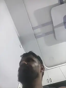 hydhunk26 online show from 04-23-26, 06:21