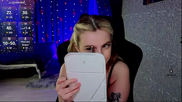 Snapshot of Eva_Vibe_ chatting on 02-21-26, 05:36 Eva Vibe online show from 02-21-26, 05:36