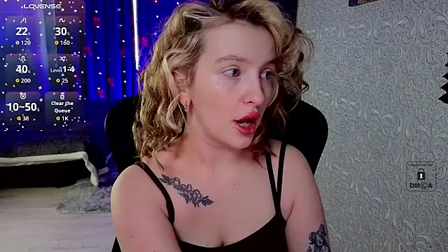 Snapshot of Eva_Vibe_ chatting on 02-22-26, 08:57 Eva Vibe online show from 02-22-26, 08:57