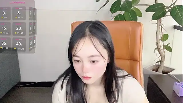 Yuer-77 online show from 02-11-26, 01:05