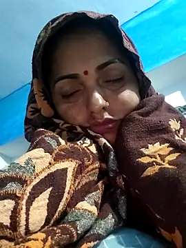 Snapshot of Mahima_rani34 chatting on 01-05-26, 11:52 Mahima rani34 online show from 01-05-26, 11:52