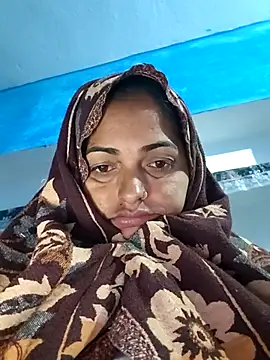 Snapshot of Mahima_rani34 chatting on 01-06-26, 11:51 Mahima rani34 online show from 01-06-26, 11:51