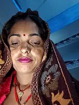 Snapshot of Mahima_rani34 chatting on 01-15-26, 12:48 Mahima rani34 online show from 01-15-26, 12:48