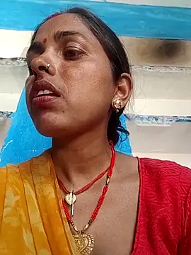 Snapshot of Mahima_rani34 chatting on 02-15-26, 08:57 Mahima rani34 online show from 02-15-26, 08:57