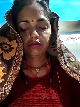 Snapshot of Mahima_rani34 chatting on 02-17-26, 12:18 Mahima rani34 online show from 02-17-26, 12:18