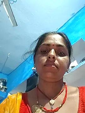 Snapshot of Mahima_rani34 chatting on 03-03-26, 07:20 Mahima rani34 online show from 03-03-26, 07:20