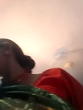 Snapshot of Mahima_rani34 chatting on 03-12-26, 07:47 Mahima rani34 online show from 03-12-26, 07:47