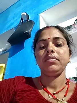 Snapshot of Mahima_rani34 chatting on 03-13-26, 09:43 Mahima rani34 online show from 03-13-26, 09:43