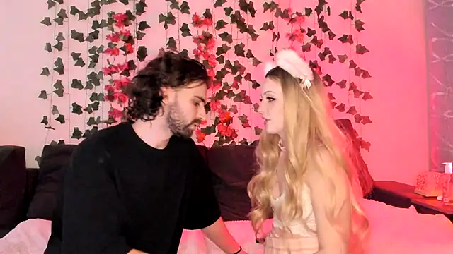 Snapshot of Stacy_Liam chatting on 02-23-26, 05:54 Stacy Liam online show from 02-23-26, 05:54