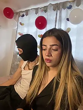 Snapshot of cute_emmma chatting on 02-19-26, 12:56 cute emmma online show from 02-19-26, 12:56