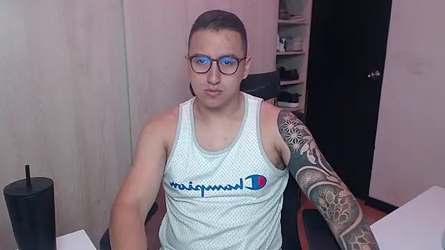 Snapshot of DanteVesper chatting on 03-15-26, 12:16 DanteVesper online show from 03-15-26, 12:16