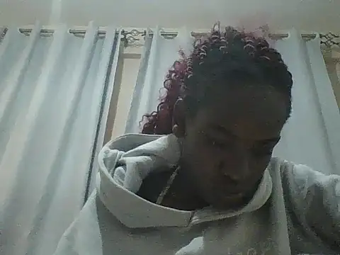 Snapshot of Sexxy_paid chatting on 03-15-26, 05:13 Sexxy paid online show from 03-15-26, 05:13