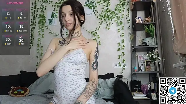 LeonaHinnes online show from 04-22-26, 10:50