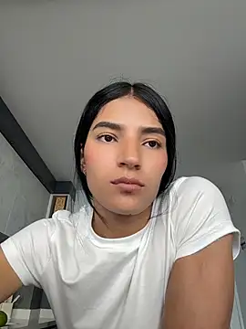 Ema Rose  online show from 07-09-26, 09:08