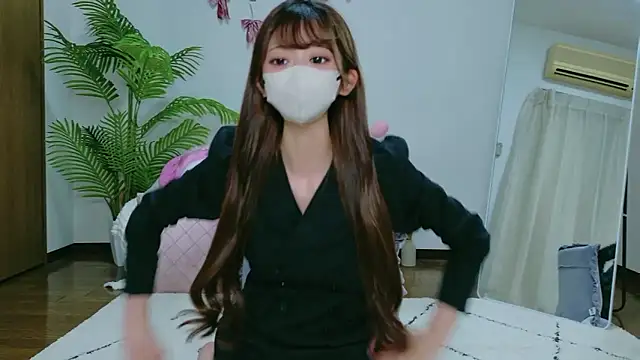 Kiki-jpn online show from 04-26-26, 10:57