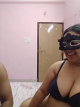 Snapshot of DesiSeductress chatting on 04-09-26, 06:46 DesiSeductress online show from 04-09-26, 06:46