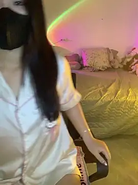 Snapshot of Sofiababy22 chatting on 05-17-26, 03:37 Sofiababy22 online show from 05-17-26, 03:37