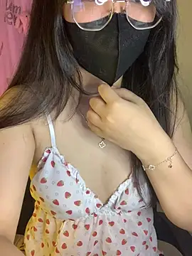 Snapshot of Sofiababy22 chatting on 06-17-26, 03:35 Sofiababy22 online show from 06-17-26, 03:35