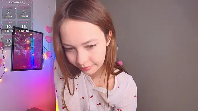 Snapshot of Adele_Farrell chatting on 02-01-26, 02:21 Adele Farrell online show from 02-01-26, 02:21