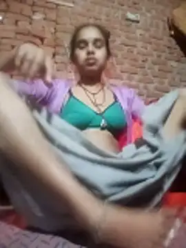 Snapshot of Fency_Love143 chatting on 02-12-26, 11:22 Fency Love143 online show from 02-12-26, 11:22