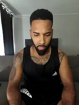 Snapshot of Chocoficial chatting on 02-11-26, 02:55 Chocoficial online show from 02-11-26, 02:55