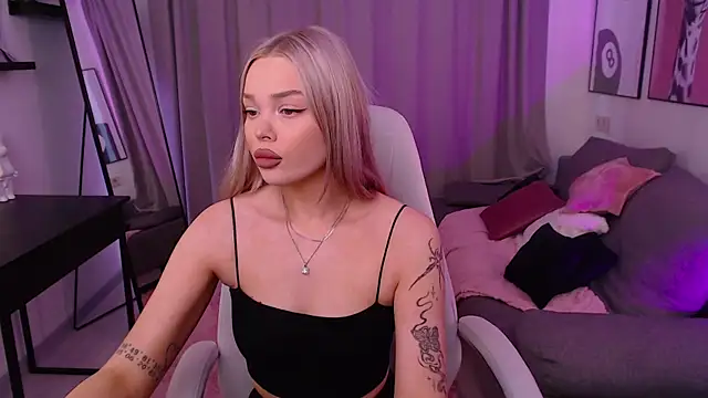 Leslie Caronn online show from 01-09-26, 07:33