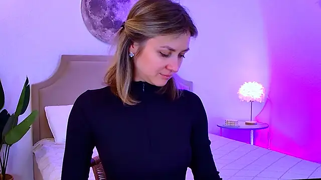 Snapshot of EmeraldGlow chatting on 02-27-26, 02:39 EmeraldGlow online show from 02-27-26, 02:39