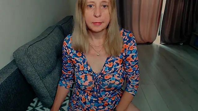 MiLenaMilf online show from 06-21-26, 07:11
