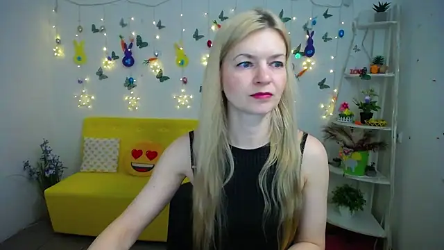 MelissaTyler online show from 04-12-26, 05:12