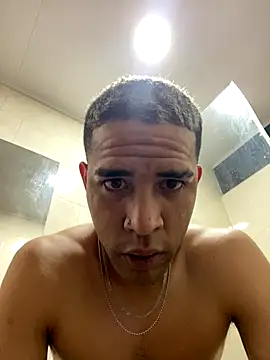 Snapshot of Rexx_Diamondd chatting on 01-07-26, 10:51 Rexx Diamondd online show from 01-07-26, 10:51