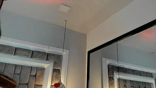 Snapshot of ElenaWatsonn chatting on 02-21-26, 07:37 ElenaWatsonn online show from 02-21-26, 07:37