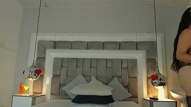 Snapshot of ElenaWatsonn chatting on 03-07-26, 08:06 ElenaWatsonn online show from 03-07-26, 08:06