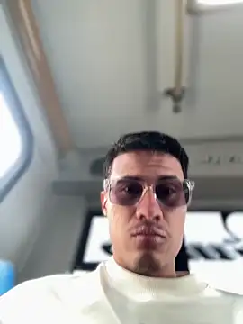 Latin Paisa Boy online show from 04-30-26, 04:46