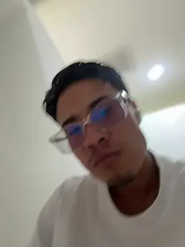 Snapshot of Latin_Paisa_Boy chatting on 07-28-26, 07:39 Latin Paisa Boy online show from 07-28-26, 07:39