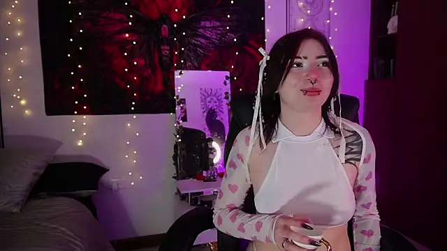 miami 18  online show from 04-21-26, 02:26