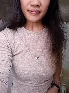 Snapshot of MISSINKUTE chatting on 02-17-26, 06:10 MISSINKUTE online show from 02-17-26, 06:10