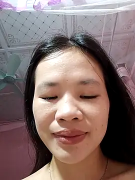 Snapshot of MISSINKUTE chatting on 03-11-26, 04:18 MISSINKUTE online show from 03-11-26, 04:18