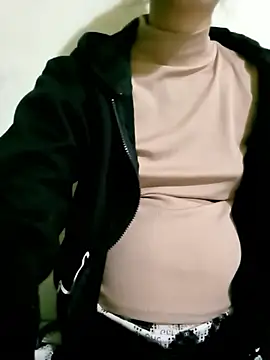 Snapshot of damsun_22 chatting on 01-17-26, 08:34 damsun 22 online show from 01-17-26, 08:34