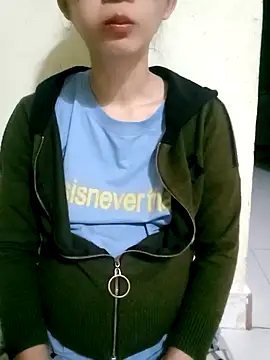 Snapshot of damsun_22 chatting on 02-10-26, 06:56 damsun 22 online show from 02-10-26, 06:56