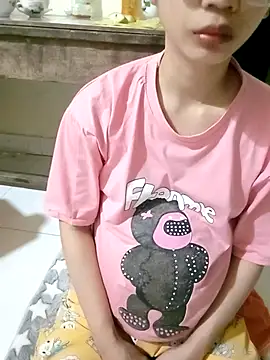 Snapshot of damsun_22 chatting on 03-01-26, 08:22 damsun 22 online show from 03-01-26, 08:22