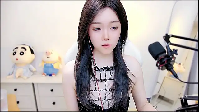 Snapshot of Cindy-dd chatting on 02-25-26, 11:42 Cindy-dd online show from 02-25-26, 11:42