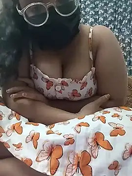 Snapshot of MaggieTelugu-15 chatting on 02-05-26, 10:20 MaggieTelugu-15 online show from 02-05-26, 10:20